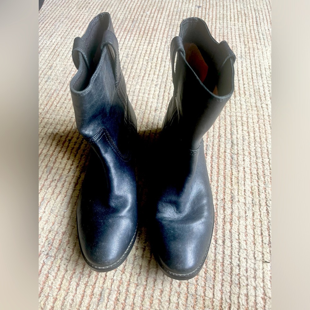 Frye Anna Short Boots, women’s, 9